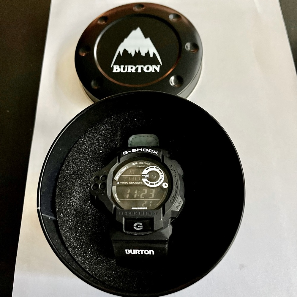 Burton x G Shock / Casio GDF-100BTN